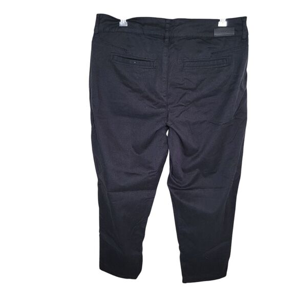 Jag Jeans Plus Size Black Capri Pants Size 16/33 - Picture 2 of 7